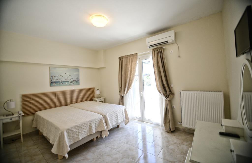 Peskesi Ikaria Apartment Agios Kirykos  Bagian luar foto