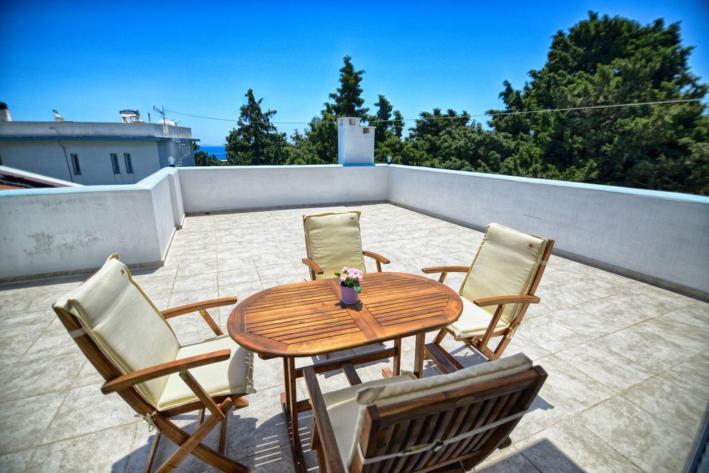 Peskesi Ikaria Apartment Agios Kirykos  Bagian luar foto