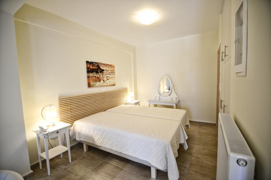 Peskesi Ikaria Apartment Agios Kirykos  Bagian luar foto