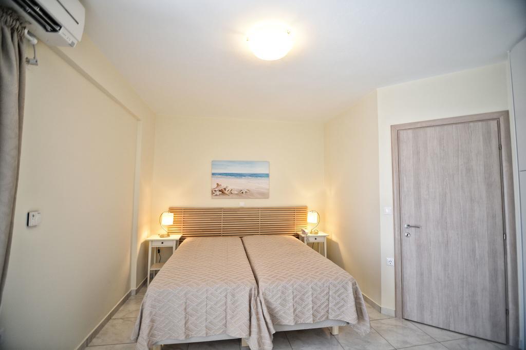 Peskesi Ikaria Apartment Agios Kirykos  Bagian luar foto
